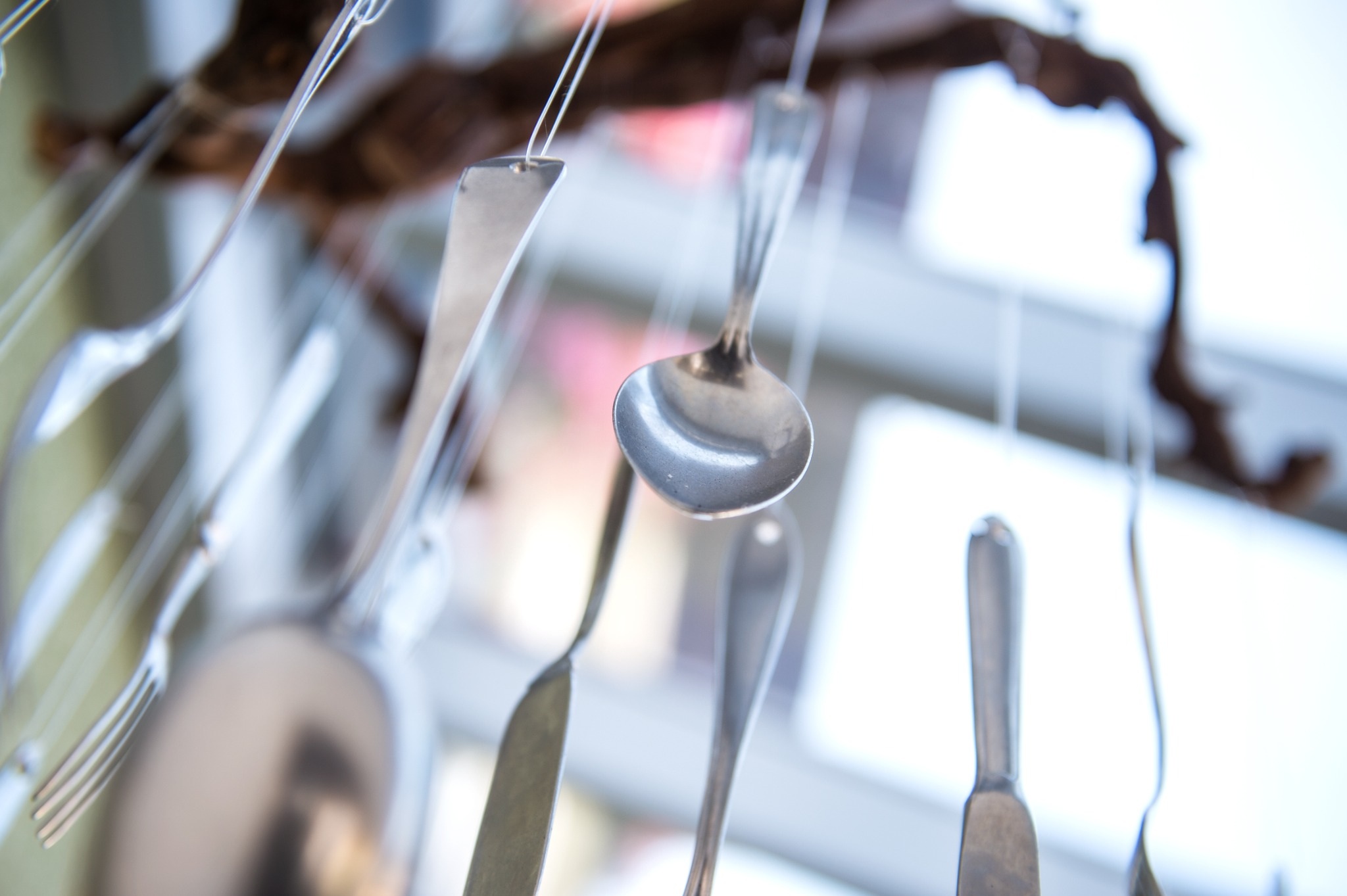 Windspiel aus Besteck auf der Sonnenterrasse des Hotel Fürst im Mühlviertel